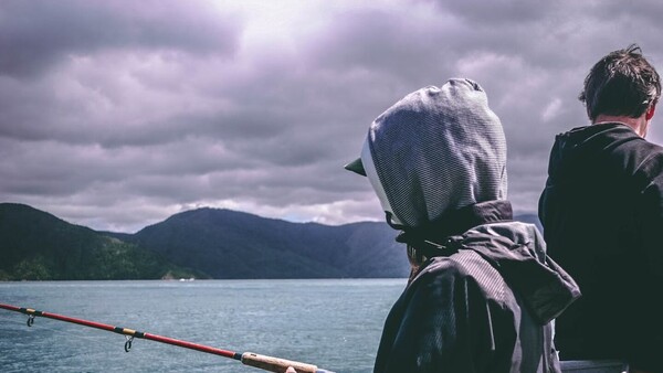 "Mi marido se pasa en la pesca con sus amigos"