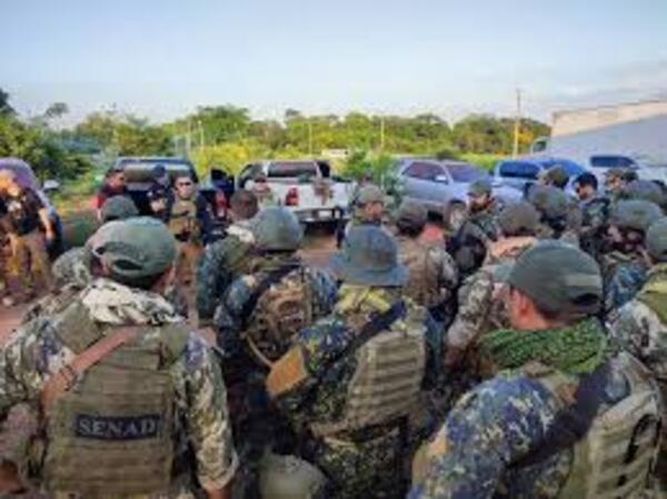 Diario HOY | Nativos queman puente para frenar convoy de rastreo de 'Macho', al modo EPP