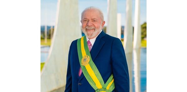 Lula da Silva llama a "restaurar la paz" frente al "odio" de los golpistas que dividieron Brasil - Revista PLUS