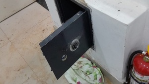 Denuncian hurto de G. 160 millones de una estación de servicios en Hernandarias - Noticias Paraguay