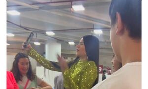 (VIDEO)Laurys Diva paralizó Identificaciones