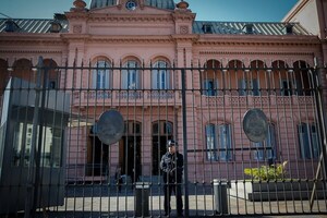 Argentina no renovará 5.000 contratos públicos y revisará un millón de planes sociales - MarketData