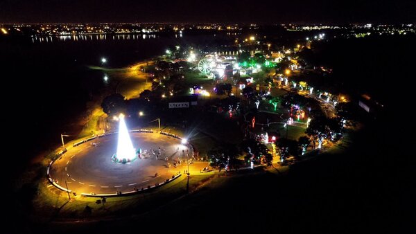 Más de 60.000 personas visitaron Villa Navideña en su primera edición - ADN Digital