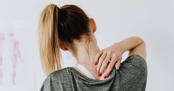 La Nación / Conocé cuáles son los mejores ejercicios para combatir el dolor de cuello