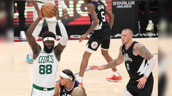 Los Celtics roban la Navidad de Los Lakers (115-126)