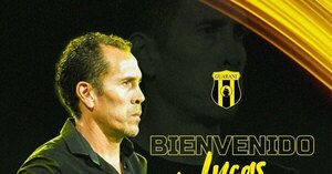 Versus / Guaraní presenta oficialmente a su nuevo entrenador