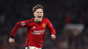 El United revive en la Premier League con una remontada épica