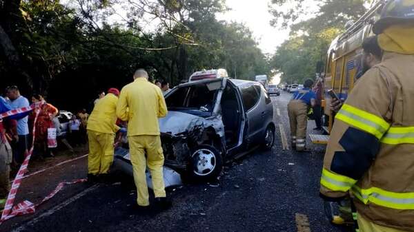 Areguá: imputan a chofer de bus que protagonizó accidente fatal - Policiales - ABC Color