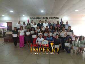 Grupo teatral Isabelita Dayán recibió reconocimiento de la Junta Municipal - Radio Imperio 106.7 FM