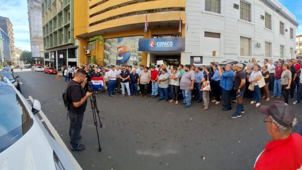 Copaco está sin fondos para abonar sueldos y aguinaldos, y pide auxilio