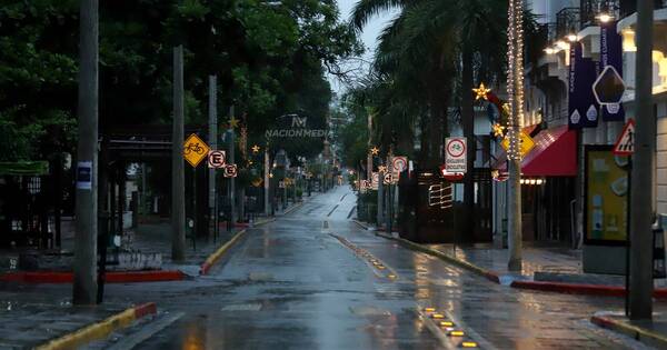 La Nación / Raudal navideño en Asunción - OJO Galería