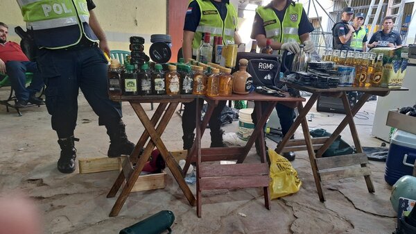 Diario HOY | Requisa en el sector baldosería de Tacumbú: dormitorios con baños privados