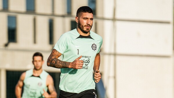 Olimpia puso primera apuntando a los dos frentes