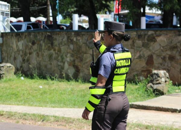 ¿Qué documentos pide la Patrulla Caminera y en qué casos realiza alcotest en las rutas? - Oasis FM 94.3
