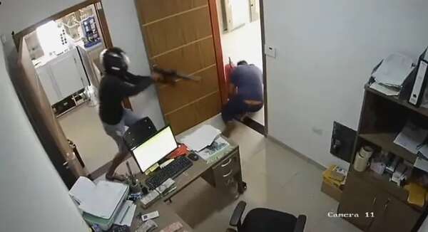 Roban G. 60 millones en asalto a gasolinera - ABC en el Este - ABC Color
