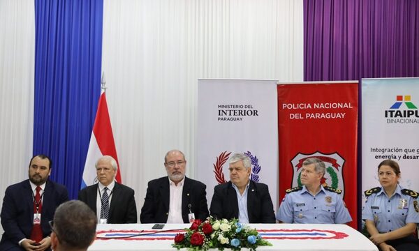 TESÃI REVALIDA Y AMPLÍA CONVENIO CON LA POLICIA NACIONAL