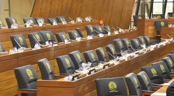 Diputados en la mira: Ahorros millonarios tras polémicas contrataciones