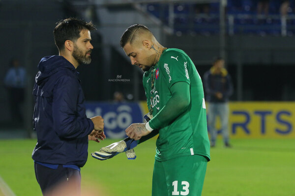 Versus / Jean Fernandes, listo para arrancar la pretemporada con Cerro Porteño