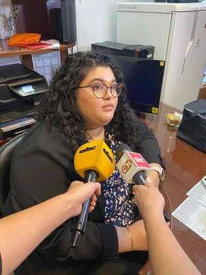 AUDIO: Justificó nepotismo: hija del diputado Adorno dice que su padre le dio “cargo de confianza” - A La Gran 7-30 - ABC Color