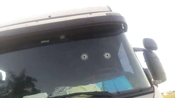 Asaltan a balazos a camionero sobre Ruta PY06 y roban dinero - ABC en el Este - ABC Color