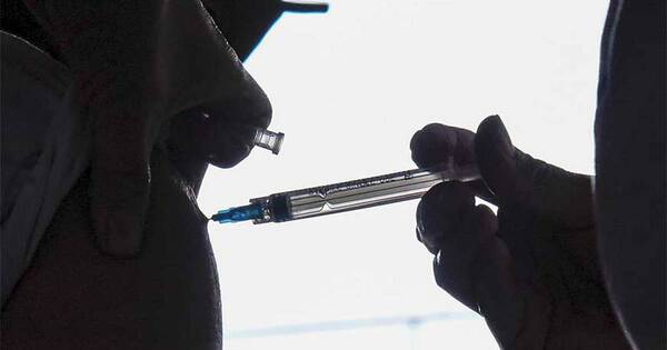 La Nación / Retiran 69.000 dosis de vacunas pediátricas Pfizer
