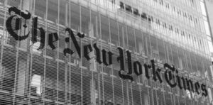 The New York Times demanda a Microsoft y a OpenAI por usar sus textos sin permiso - Revista PLUS