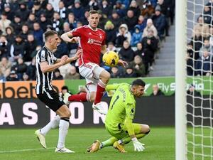 La Premier League no conoce de pausas - La Tribuna