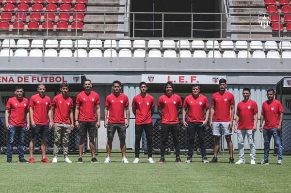 Encarnación Fútbol Club (EFC) se prepara para una temporada prometedora