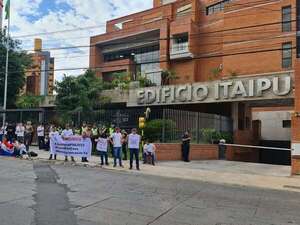 Itaipú no tiene voluntad de conciliar con descontratados, asegura abogado - Nacionales - ABC Color