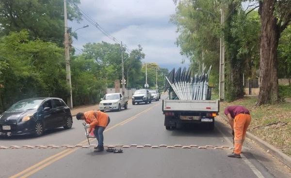 Lomadas irregulares: MOPC retiró la mitad de las que fueron detectadas en rutas nacionales - trece