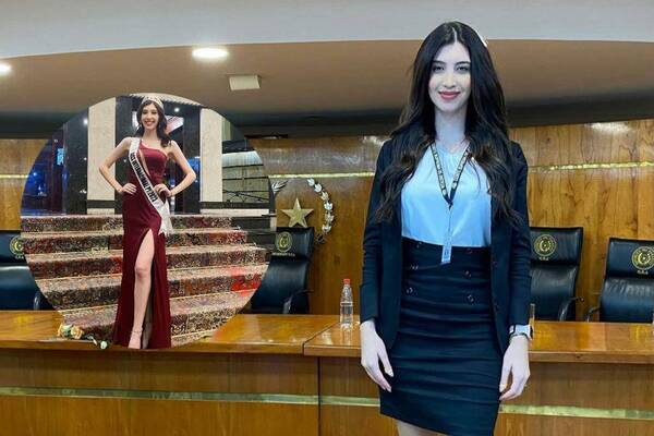 Miss compartió por primera vez su look de trabajo