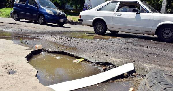 La Nación / Urgen soluciones definitivas para avenida