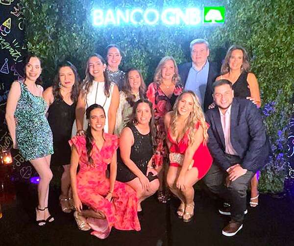 Fiesta de fin de año del Banco GNB - Sociales - ABC Color