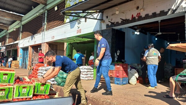Decomiso de Senave en el Abasto y en supermercado