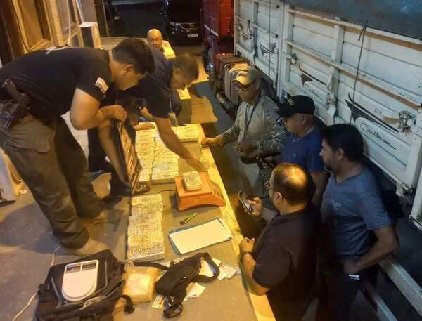 Interceptan carga de cocaína procedente de Bolivia | 1000 Noticias