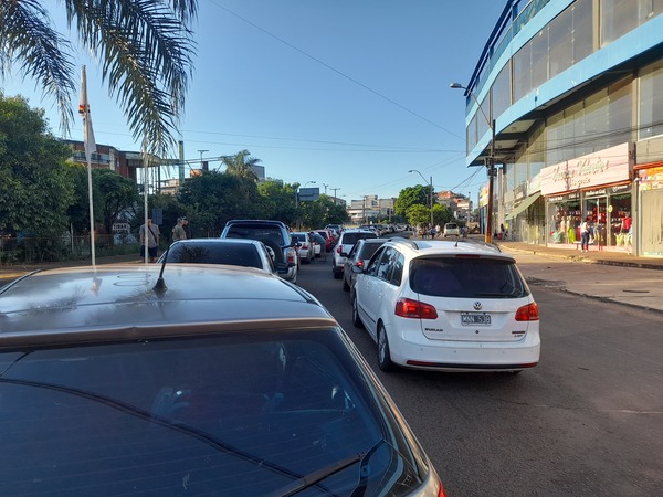 Fluido tránsito de vehículos entre Posadas y Encarnación