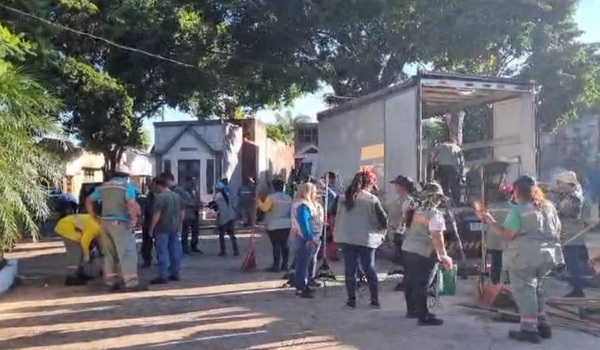 Intensifican mingas ambientales en cementerios ante el aumento del dengue - Megacadena - Diario Digital