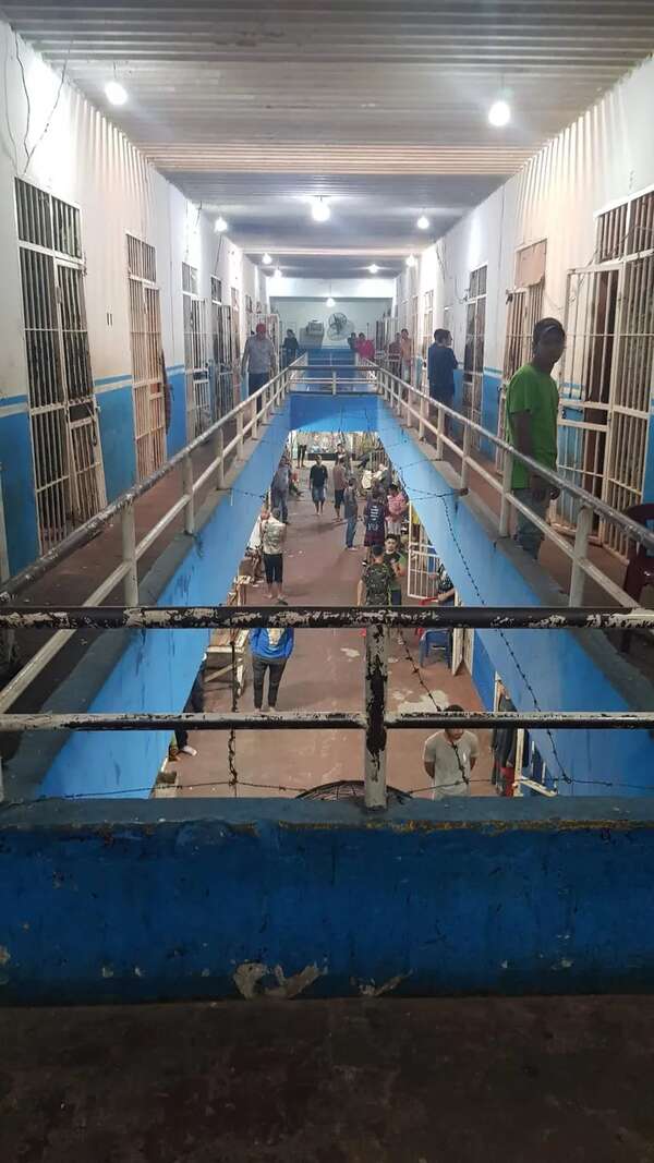 Operativo Apete: investigarán poca colaboración de director del penal - Policiales - ABC Color