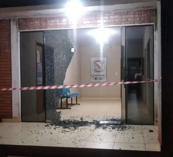 Acribillan a un hombre al estilo sicariato en Alto Verá y balean comisaría local - Policiales - ABC Color