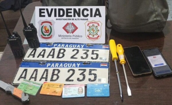 Cae pareja de “tortoleros” en estacionamiento de Fortis