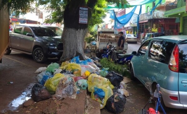 Prohibirán arrojar basura en el mercado antes del cese de actividades