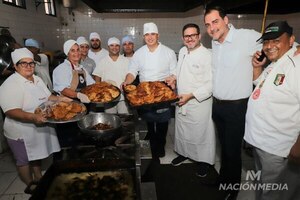 Diario HOY | Loable gesto de fin de año: donan servicio de comida a pacientes del Neuro