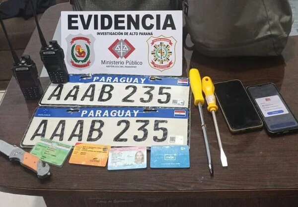 Detienen a presuntos “tortoleros” que operaban con inhibidor de alarmas - ABC en el Este - ABC Color