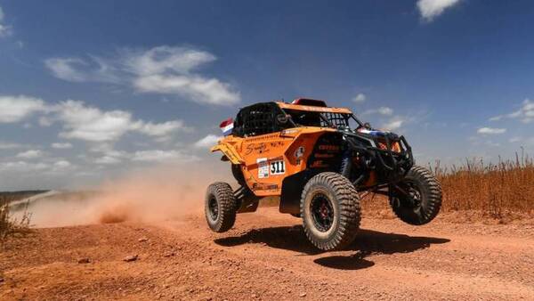 El piloto Óscar Santos representará a Paraguay en el Rally Dakar 2024