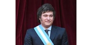 Javier Milei busca obtener amplias facultades para gobernar en una Argentina en "emergencia" - Revista PLUS