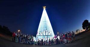 La Nación / Villa Navideña atrajo a 63 mil visitantes