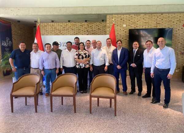 Intendentes de HC se reunieron con el Presidente de la República