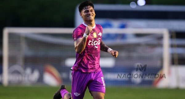 Final feliz: Matías Espinoza renovó su contrato con Libertad