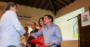La Nación / Che Róga Porã: entregan habilitación a empresas desarrolladoras inscriptas en el Programa