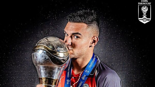 Lucas Sanabria también continúa en Libertad